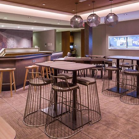 Springhill Suites By Marriott Greensboro Airport Екстер'єр фото