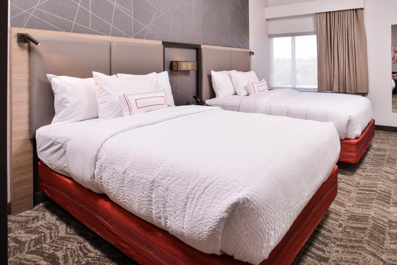 Springhill Suites By Marriott Greensboro Airport Екстер'єр фото
