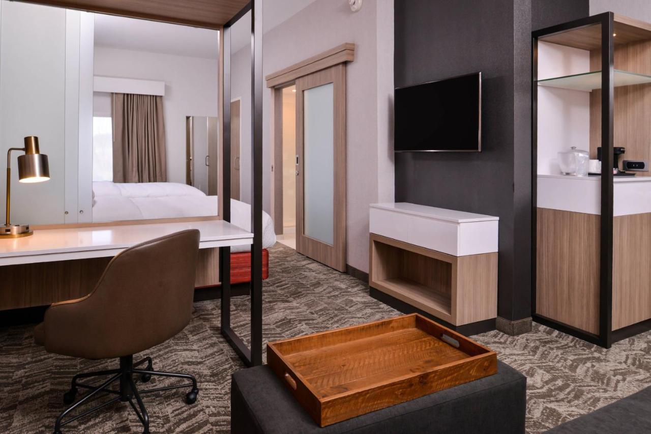 Springhill Suites By Marriott Greensboro Airport Екстер'єр фото