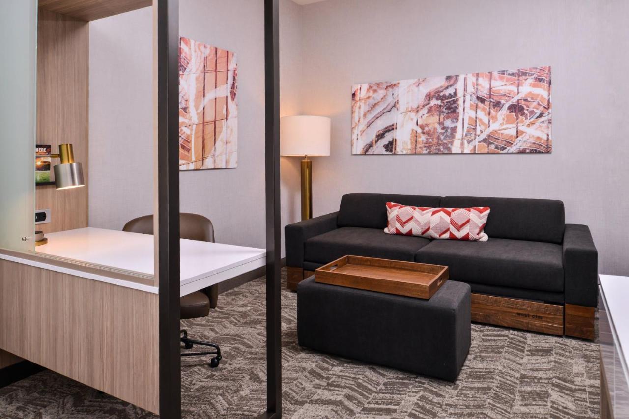 Springhill Suites By Marriott Greensboro Airport Екстер'єр фото