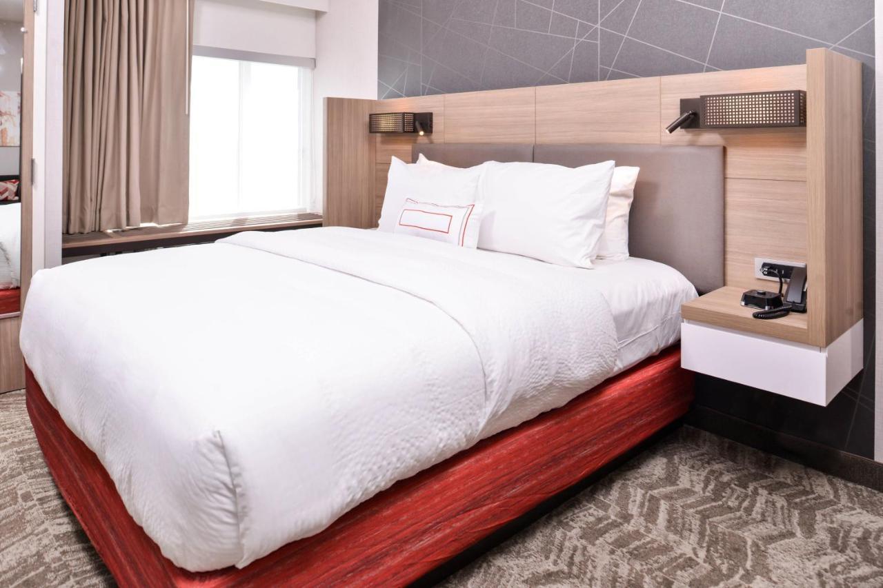 Springhill Suites By Marriott Greensboro Airport Екстер'єр фото