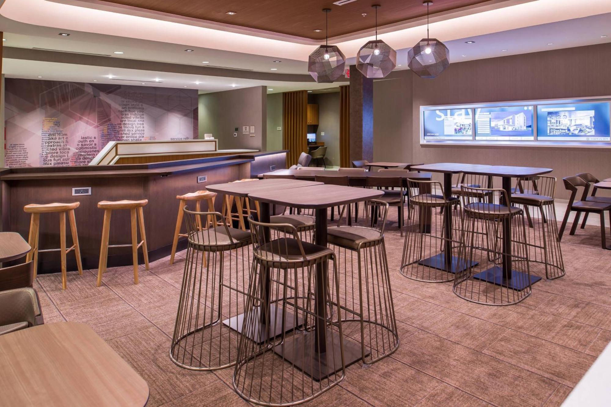 Springhill Suites By Marriott Greensboro Airport Екстер'єр фото